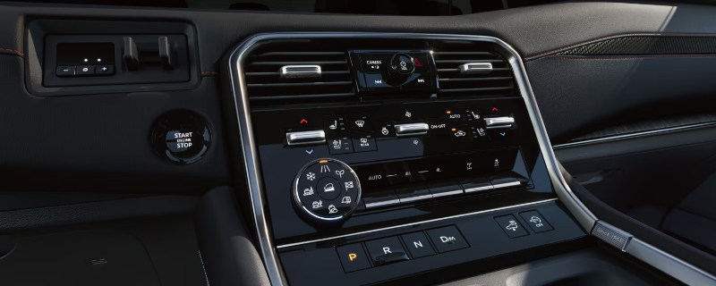  &copy; Nissan Canada